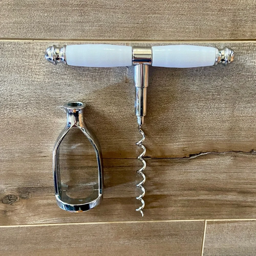 White Swirl Corkscrew